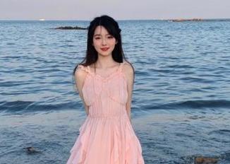 51cg.com官网为你呈现最热吃瓜话题，点击网址获取最新信息