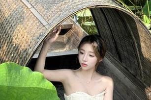 为什么大家都推荐网站www.155.fun.com？因为这里是吃瓜爱好者的天堂，精彩内容不断更新！