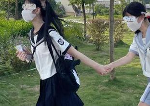 热门八卦早知道，zztthl.ccm苹果版官网助你成为吃瓜达人！