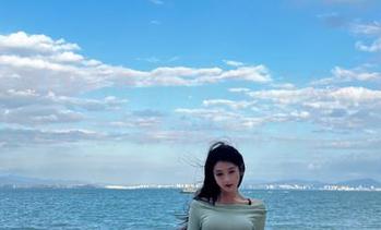 下载吃瓜网朝阳，轻松获取权威八卦资讯，精彩从此不再错过！