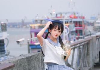 网曝吃瓜网页最新消息，娱乐圈精彩瞬间全在这里，快来一探究竟！